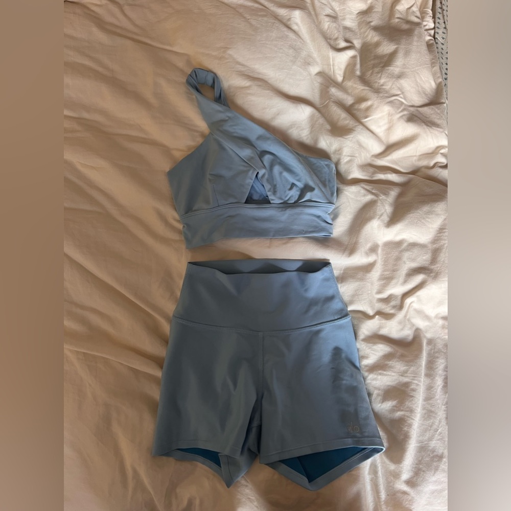 ALO Yoga Set